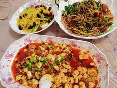 -洪霞餐馆