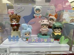 -泡泡玛特POPMART(蓝色港湾店)