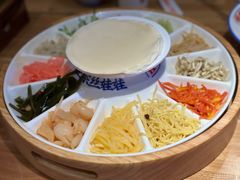 -怪噜范·老贵阳街头名小吃(汇金星力城店)