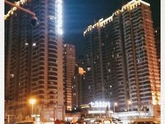 -曼哈顿商业广场(升龙广场店)