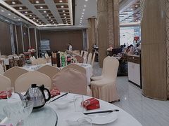 -万圣禄茶楼(西平店)