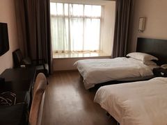 -苏体天云湖运动度假村