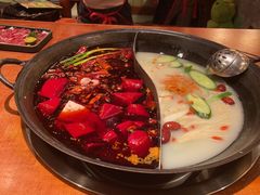 -周小明火锅(黑金冠社区店)