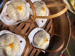 手拆蟹黄小笼包-龍堂蟹黄小笼包(万家丽店)
