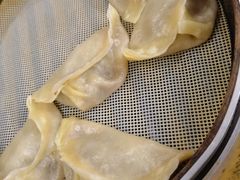 -金城包子牛肉灌汤包(台东四路店)