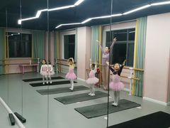 -雅米拉艺术中心(少儿舞蹈培训)