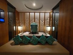 -新盈光·云会所(百丈东路店)