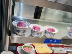-芝小官毛肚火锅海鲜自助(苏州吴江区万宝店)