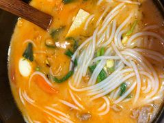 -蒙自源过桥米线(红谷滩万达店)