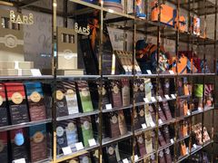 -VENCHI 闻绮(北京国贸商城店)