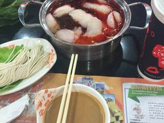 蕃茄锅-呷哺呷哺(哈尔滨红博购物广场店)