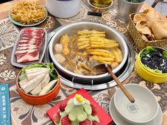 -顶上头·螺蛳火锅(五一新村店)