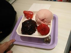 -满记甜品(日月光二店)