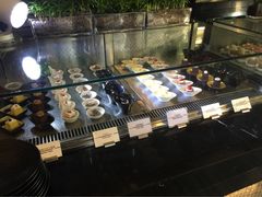 唐拉雅秀思创-唐拉雅秀酒店-西锦汇空中BBQ·思创餐厅