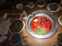 -城墙拐拐火锅(三峡广场黑金冠店)