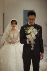 -莫小姐婚纱