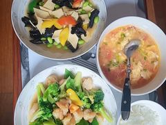 -鲸育宝宝月嫂(徐汇店)
