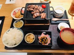 -味太助·银饭食堂(中华城店)