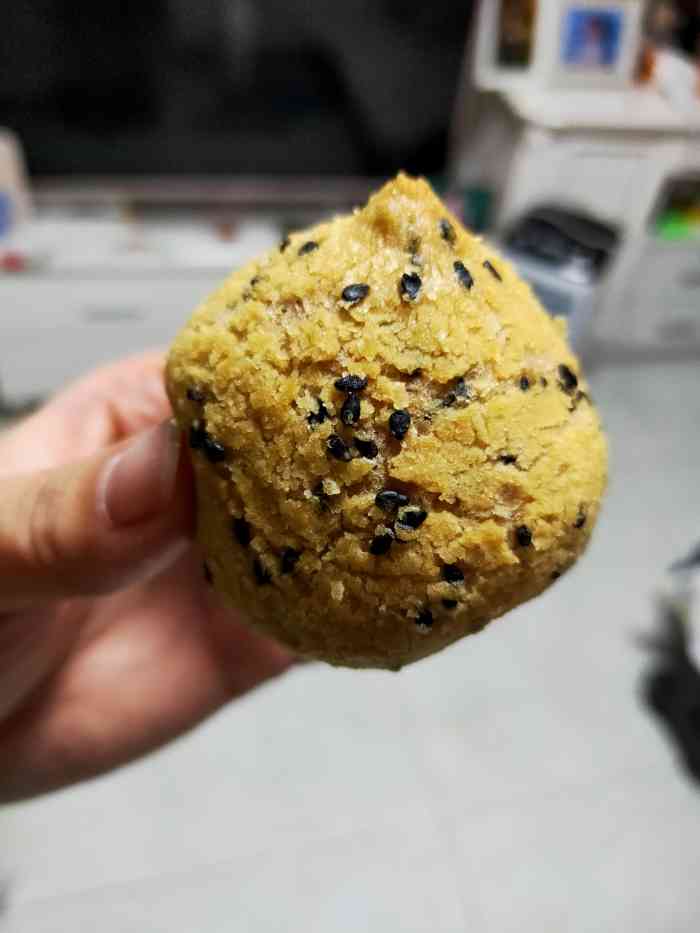 老莫西饼(城乡华懋店)-"每次从城乡超市穿出去都会看到老莫西饼排了.