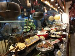 -万重锦·人文川菜馆(骡马市店)