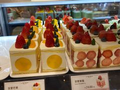 -罗森尼娜(解放西路店)