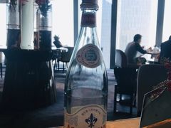 普娜矿泉水-广州四季酒店·佰鲜汇·现代法餐