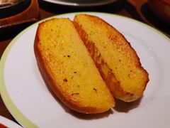 蒜香面包-萨莉亚意式餐厅(杭州滨江天街店)