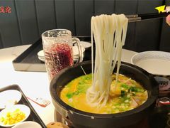 -妈妈故事米线(市府恒隆店)