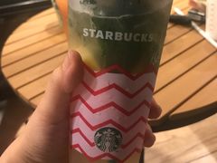 -星巴克(珠海仁恒滨海中心店)