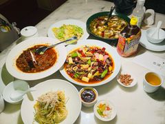 -初蓉丨遇见新川菜(亲贤街荣耀店)