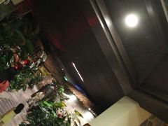 -泉城欧乐堡戏水湾艺术养生温泉