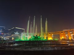-泉城广场