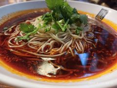 -重庆小面·抄手(解放碑好吃街店)