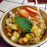 暖冬打卡陈赫开的火锅店