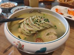 -严记小天府酸菜鱼(西四路店)