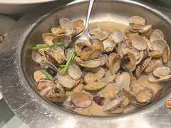 -海派美食·家宴海鲜青岛菜·石锅鲽鱼头(东方城店)