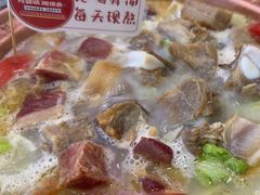 -阿婆情腊排骨火锅(金虹路店)