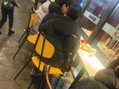 -麦当劳(国家体育场南路店)
