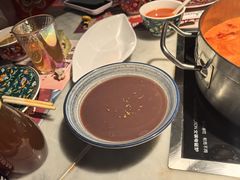 -尚尚仙·酸汤猪手·猪肚鸡火锅(华联万柳购物中心店)