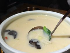 -魁盛居百年鲁菜馆(县西巷店)
