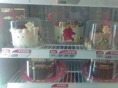 -DQ·蛋糕·冰淇淋(周浦万达店)