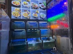 -老东镇啤酒屋海鲜加工·蒸汽海鲜·海鲜烧烤(台东店)