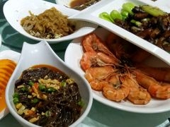 -赶海部落海鲜城(海阳路店)