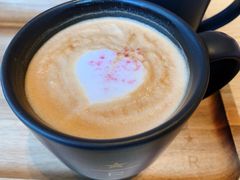 -星巴克臻选(上海合生汇1F店)