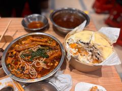 -柳州肥姨妈大骨螺蛳粉(万达中心店)