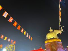 -东南亚风情赶摆街夜市