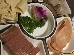 四宝-京韵胡同·酱香羊蝎子火锅涮肉(长寿路店)