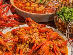 -李双猪·小龙虾·烧烤·羊肉煲(乐山店)