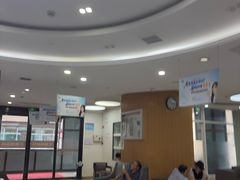 -雅悦齿科(顾村公园店)
