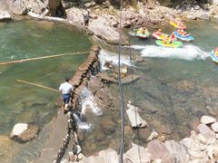 -安吉龙王山峡谷漂流